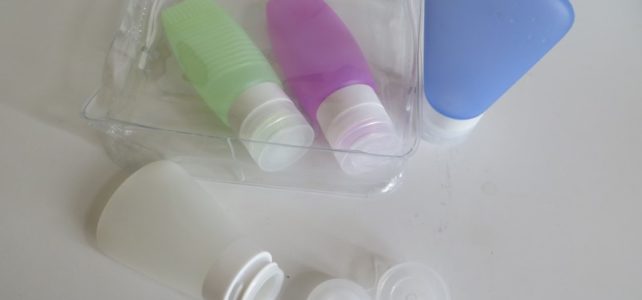 Flüssigkeiten im Handgepäck – Kosmetik Handgepäck Flaschen für Flüssigkeiten